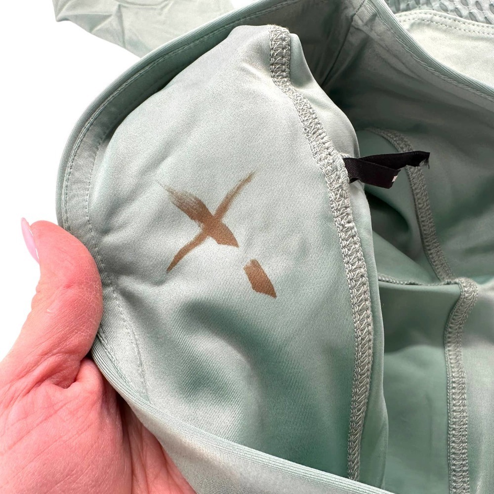 Koral Stilt Mesh-Paneled Coated Stretch Leggings in Sage SZ Small - Picture 6 of 6